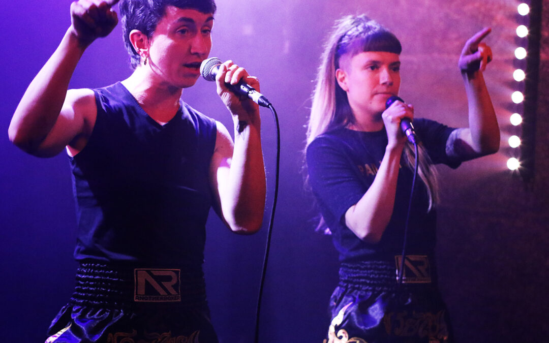 Crise Identitaire (by SiaN & Jom’s)